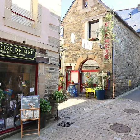 Au Coeur Du Quartier Historique Villa Lannion Exterior photo
